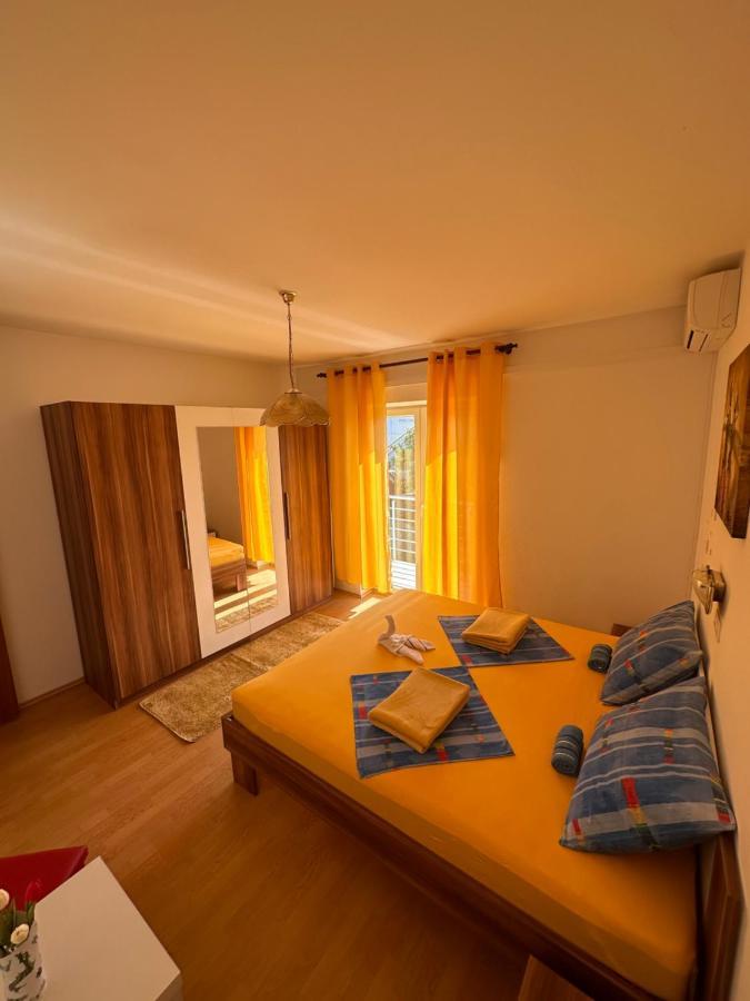 Apartmani Tariba Banjol Екстериор снимка
