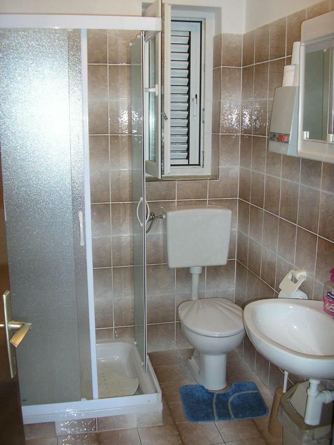 Apartmani Tariba Banjol Екстериор снимка